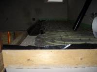 CIMG1121 Erst wurde die Schalung der Galerie abgedichtet.