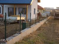 CIMG2993 Wie die Soldaten stehen sie jetzt da.